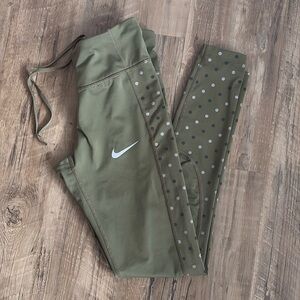 Nike Dri-Fit Polka Dot Leggings Size XS